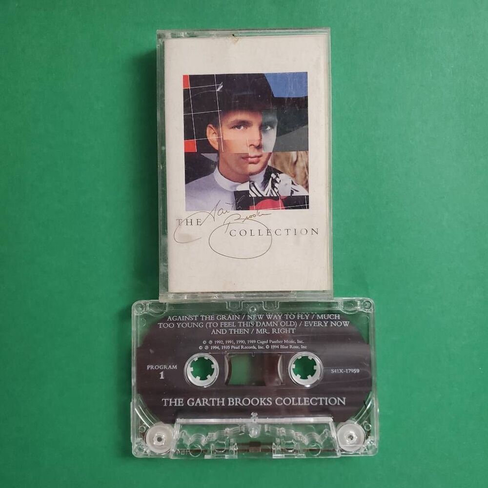The Garth Brooks Collection Cassette 1994 Capitol